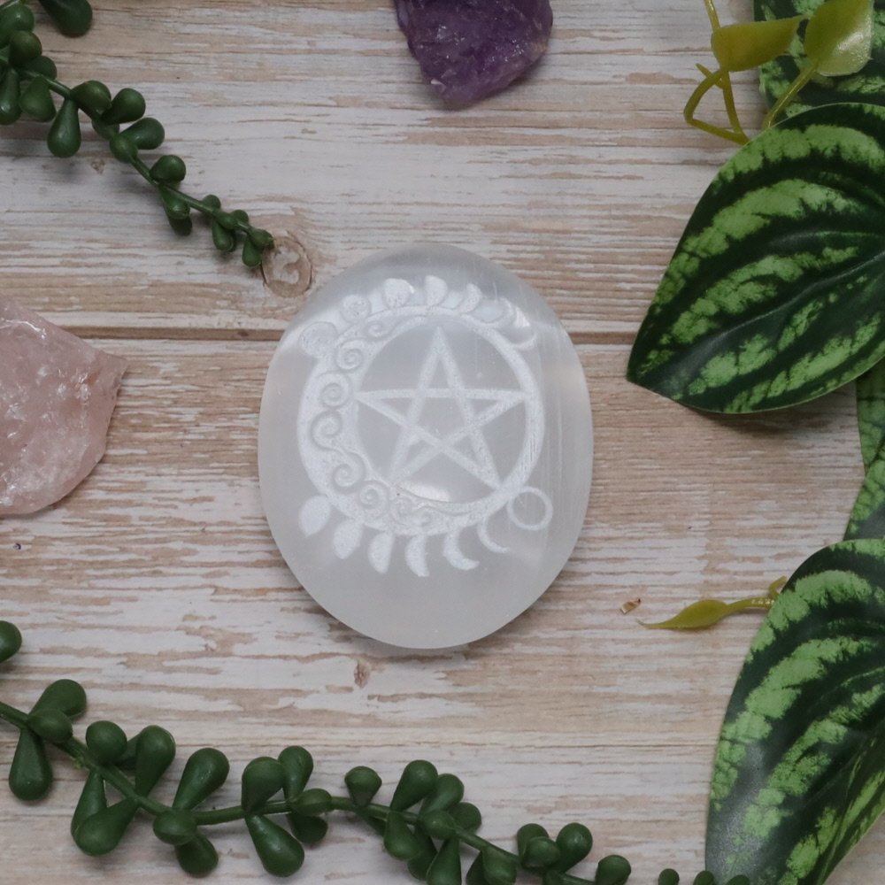 Selenite Palm Stone – Pentacle & Moon Engraving